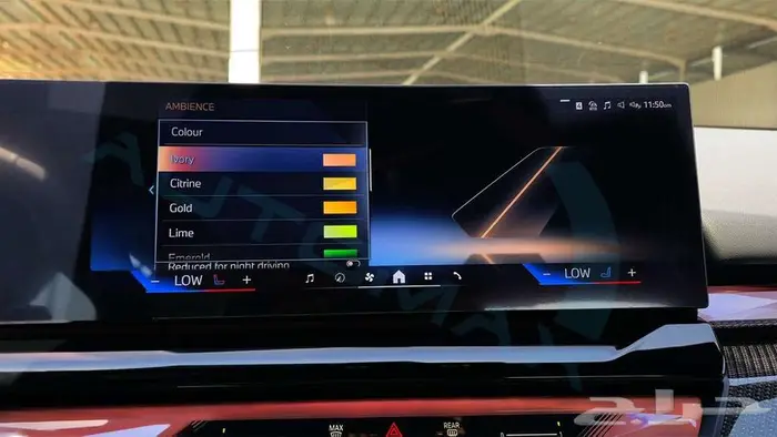 2026 BMW 5-SERIES 520i M MILD-HYBRID GCC 0Km ضمان الوكيل 12