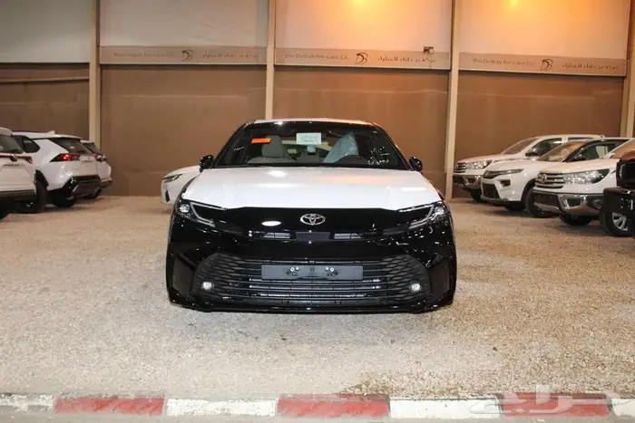 تويوتا كامري E بنزين 2025 0