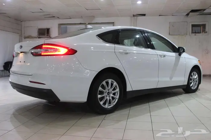 فيوجن 2020 ابيض بطاقة جمركية امريكي 3