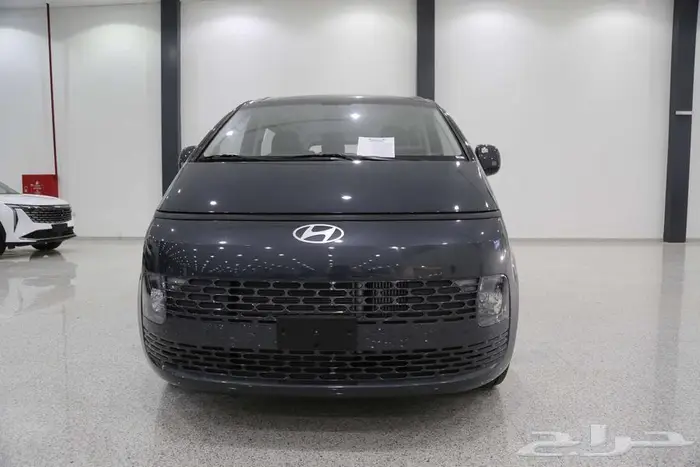 هيونداي ستاريا 2025 ديزل 2.2 لتر ب125350 بالضريبة 8