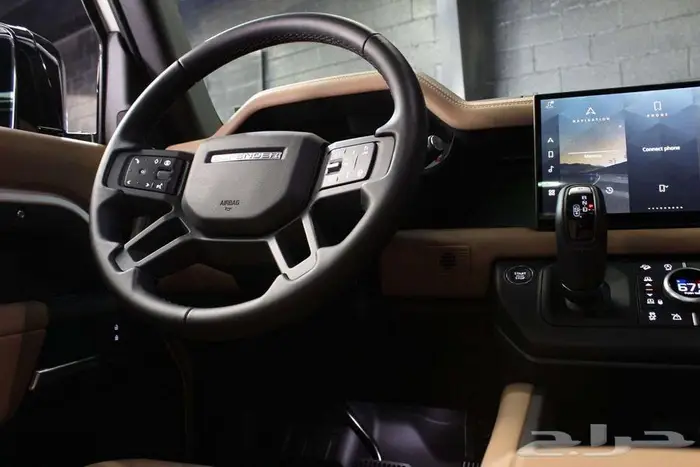 2025 Land Rover Defender 110 X-Dynamic SE 23