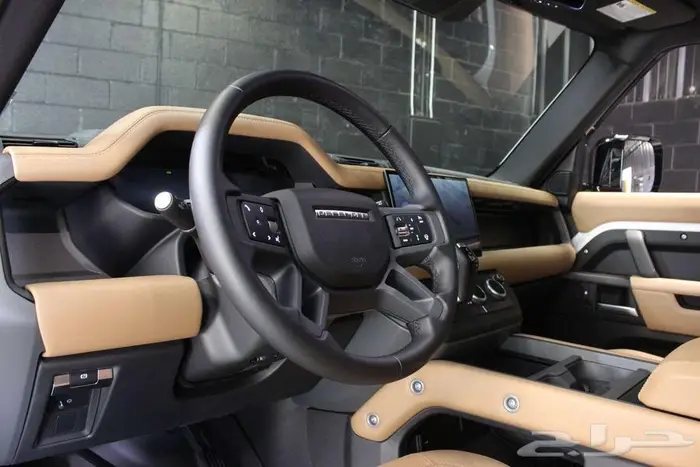 2025 Land Rover Defender 110 X-Dynamic SE 19