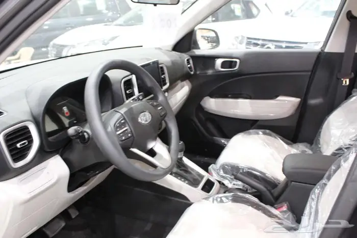هيونداى فينو اسمارات ابيض2024 4
