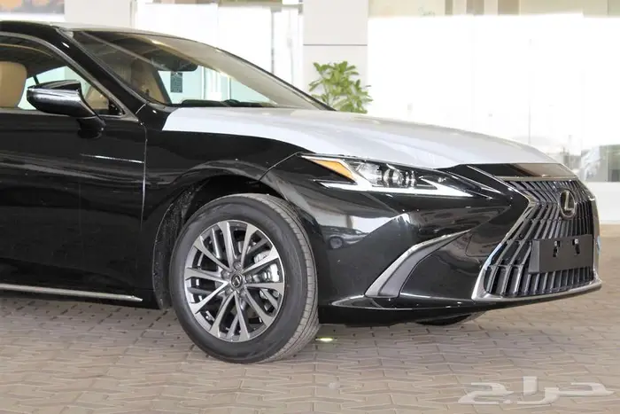 لكزس - ES250 AA- خليجي-2025-جناح-ازياق جانبيه-تشغيل عن بعد 1