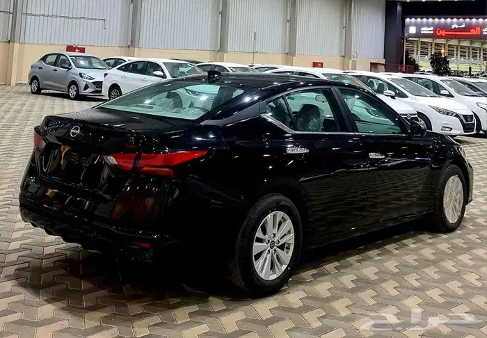 نيسان التيما S 2025 6