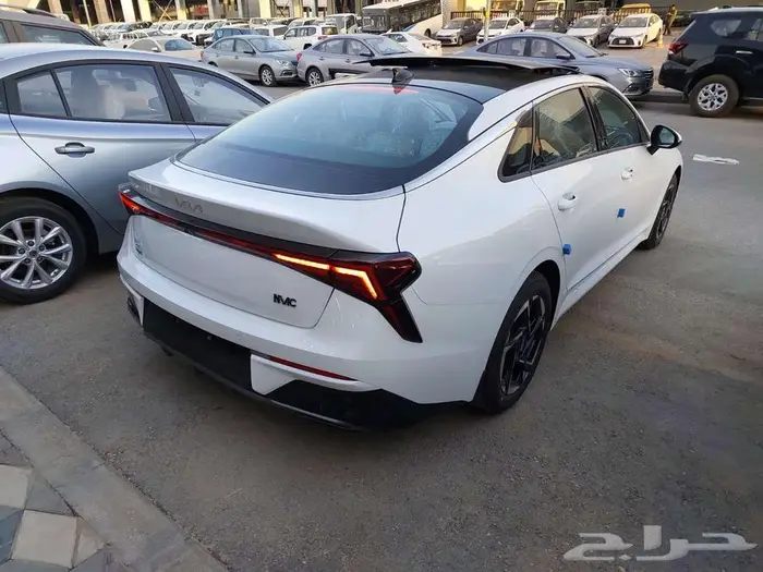 كيا كي 5 GLS 2026 11