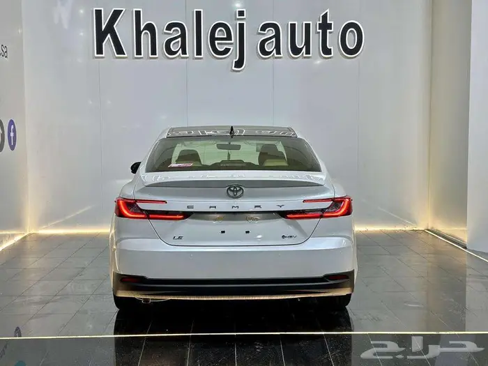 تويوتا كامري LE هايبرد 2025 كاش واقساط 3