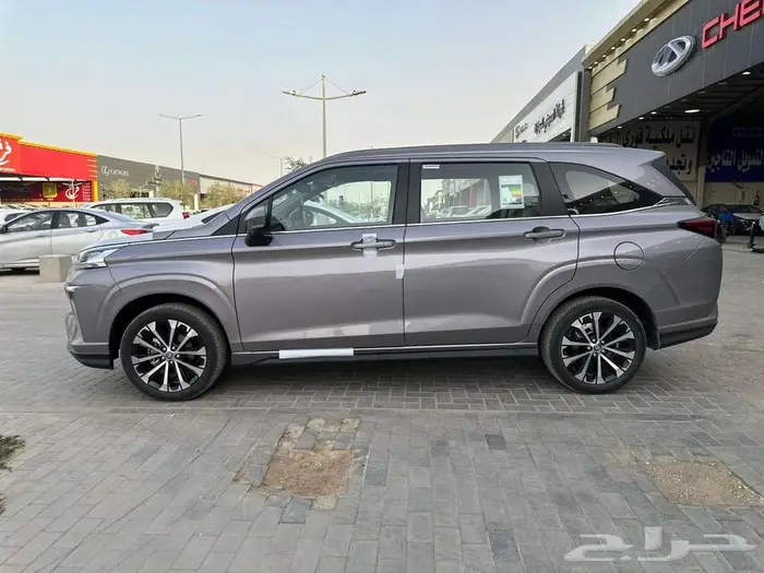 تويوتا فيلوز GLX موديل 2025 2