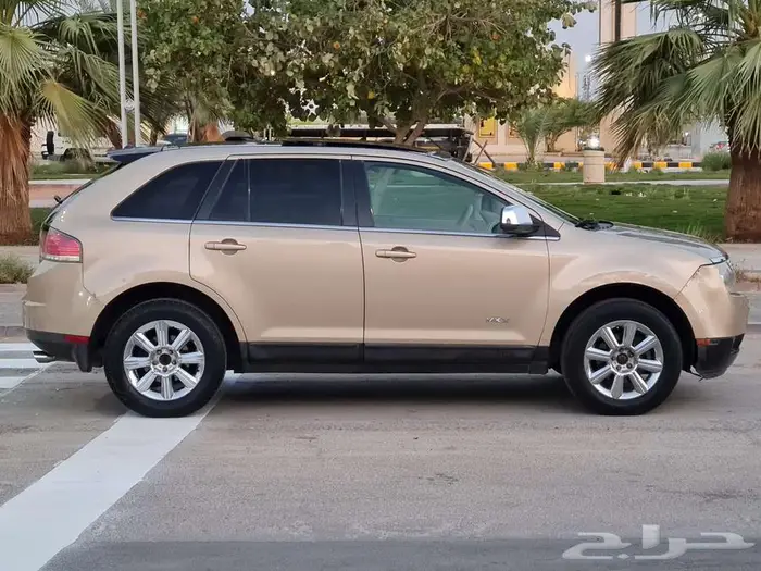 فورد لنكون بحاله ممتازه 0