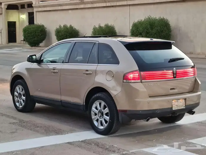 فورد لنكون بحاله ممتازه 5