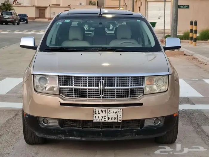 فورد لنكون بحاله ممتازه 2