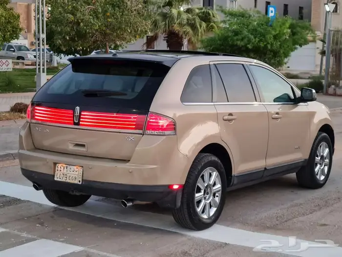 فورد لنكون بحاله ممتازه 7