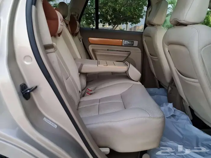 فورد لنكون بحاله ممتازه 26