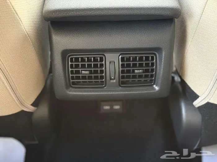 تويوتا كامري E بنزين 2025 امتلك سيارتك الان كاش او تمويل 11