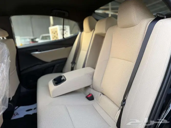 تويوتا كامري E بنزين 2025 امتلك سيارتك الان كاش او تمويل 10