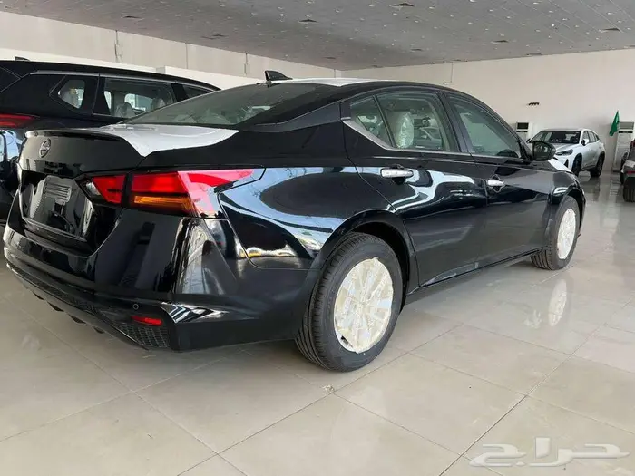 نيسان التيما ستاندر بنزين 2025 - متوفر اقساط و كاش 3