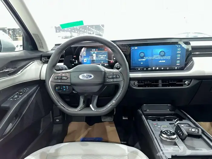 فورد تورس امبينتى 2026 السعر 121325 8