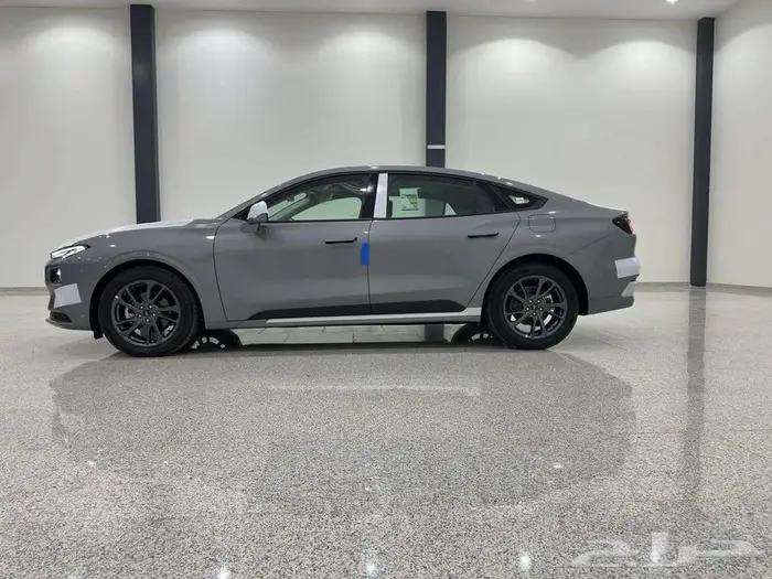 فورد تورس امبينتى 2026 السعر 121325 7