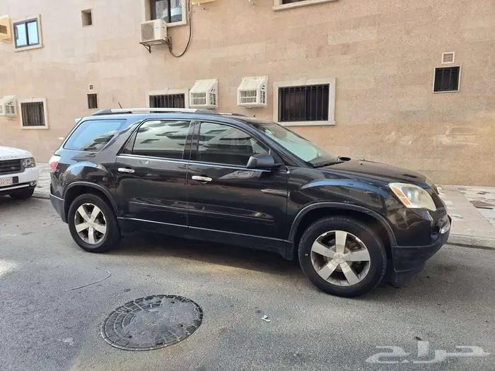 GMC اكاديا 2012 9