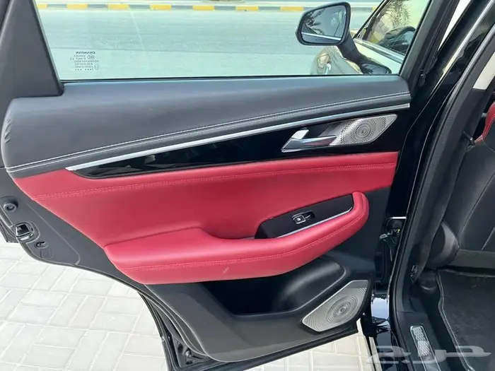 للبيع شانجان CS85 موديل 2021 قمه بالنظافه 31