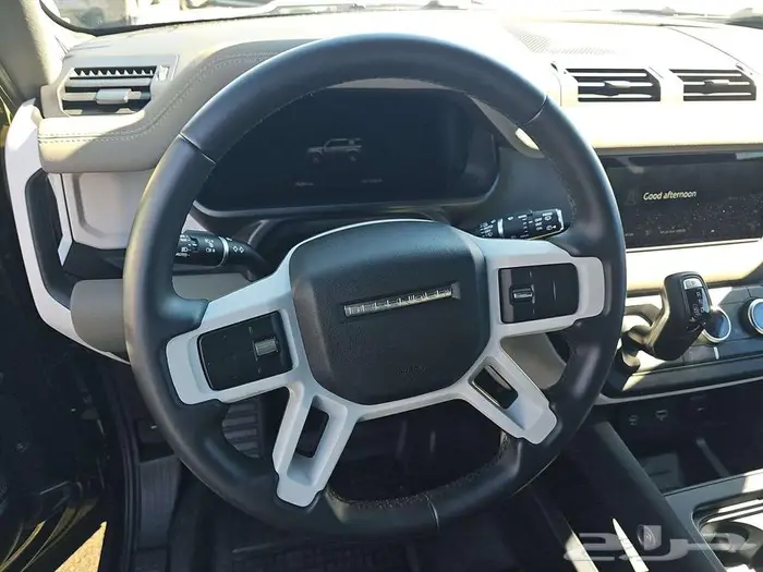 2023 Land Rover Defender 110 SE 7