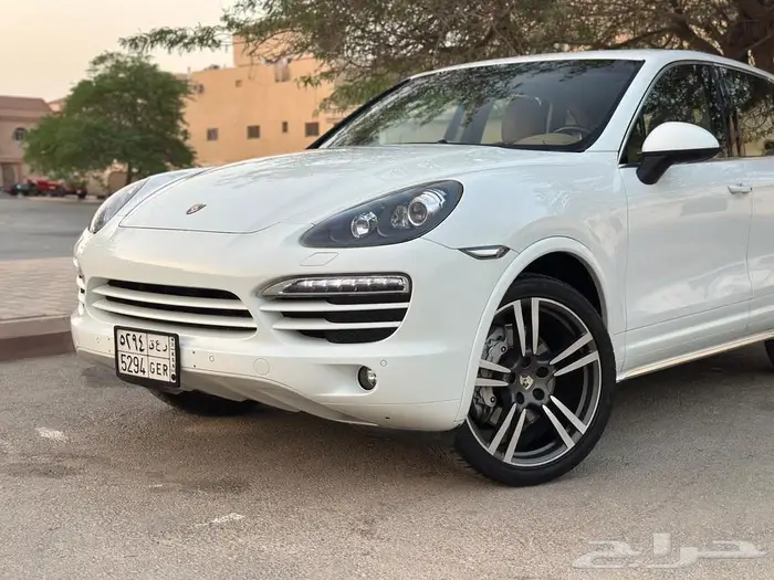 بورش كايين 13 فل كامل v8 16