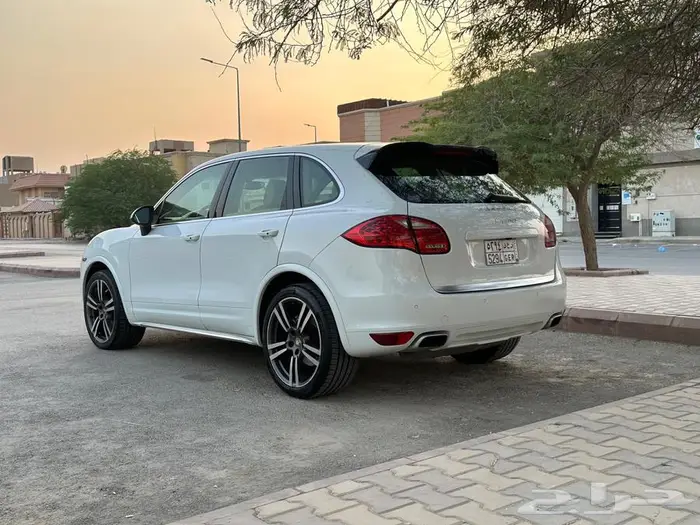 بورش كايين 13 فل كامل v8 17