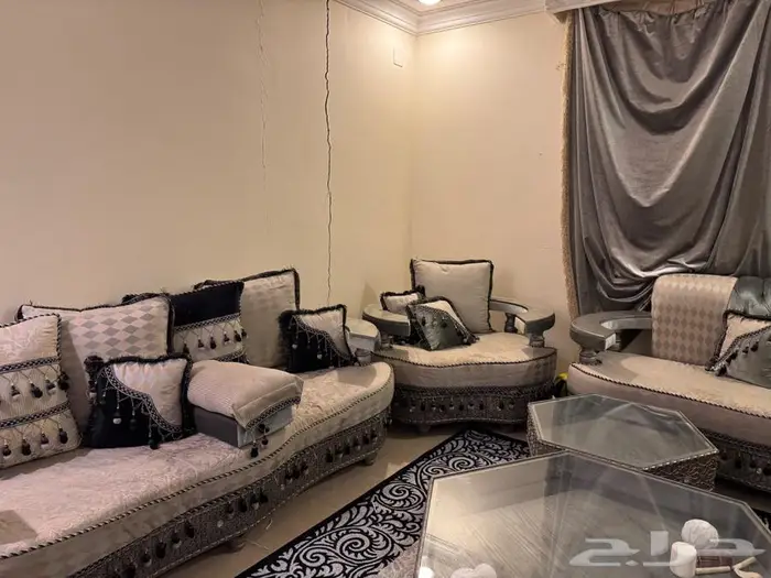 اثاث غرفة استقبال ل 13 شخص 1