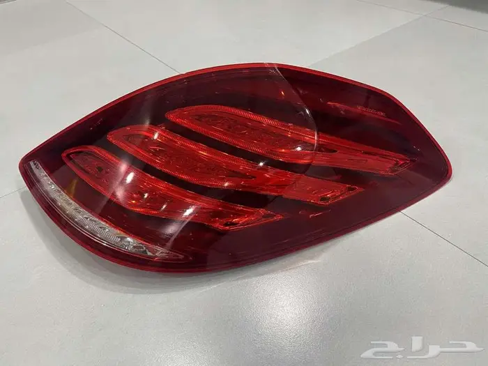 اسطب مرسيدس S يخت 2014 - 2017 يمين أصلي نظيف جدا 1