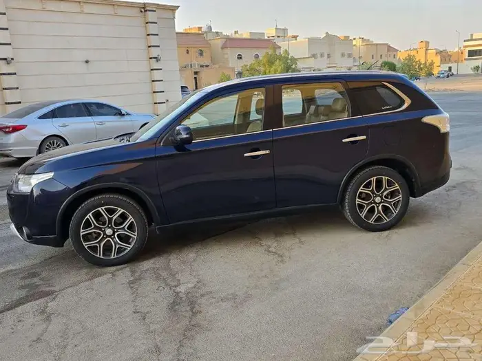 2015 Mitsubishi Outlander ful option AWD sunroof urgent sale 8