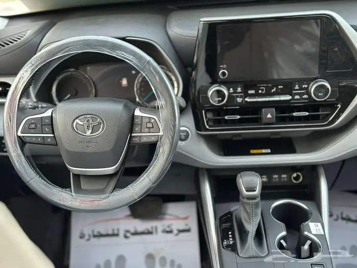تويوتا هايلاندر GLE موديل 2025 دفعتين ( صفر هامش ربح ) 5