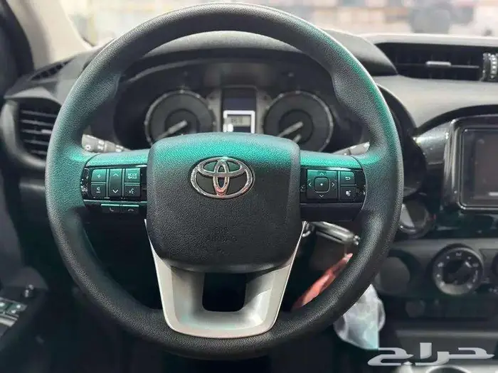 هايلوكس غمارتين GLS اتوماتيك بنزين 2025 8