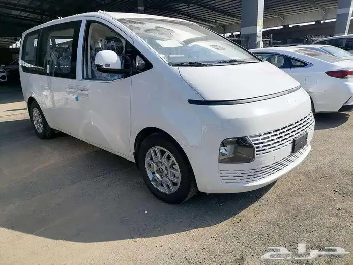 هيونداي ستاريا 9 راكب ديزل 2025 كاش او اقساط 0