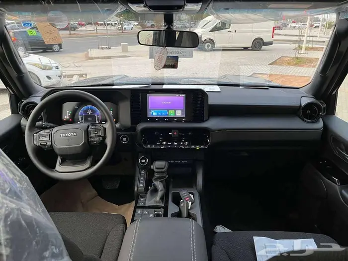 تويوتا برادو TXL1 بنزين 2025 3