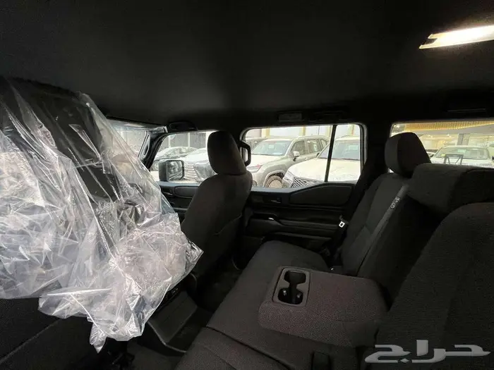 تويوتا برادو TXL1 بنزين 2025 5