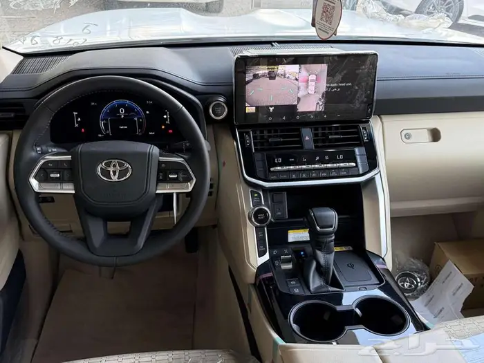 لاند كروزر GXR L3 بنزين 2025 سعودي بطاقه جمركيه 6