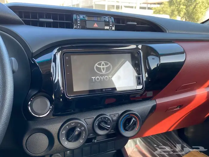 تويوتا هايلوكس فل كامل بنزين تماتيك 2025 كاش - اقساط 6