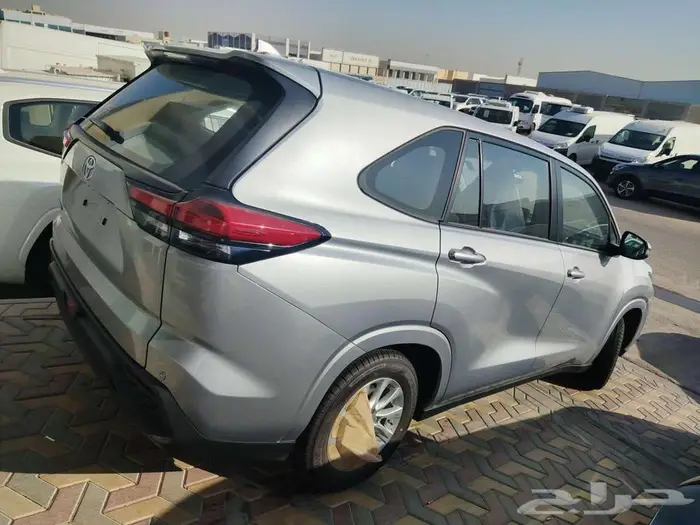 انوفا GL بنزين2024 4