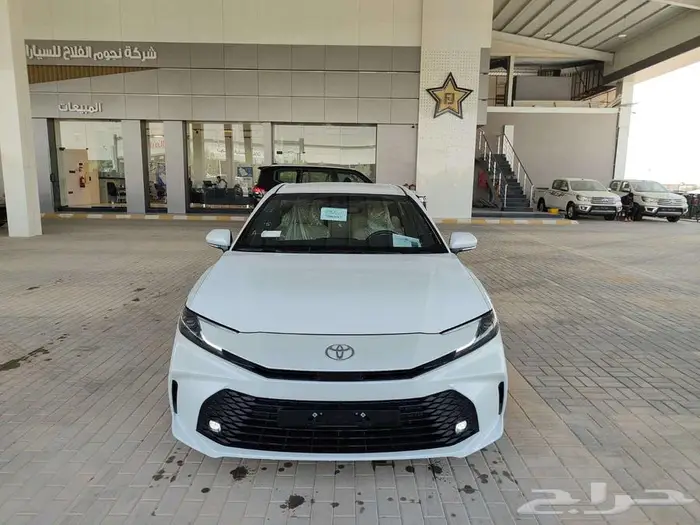 تويوتا كامري E بنزين 2025 سعودي 0
