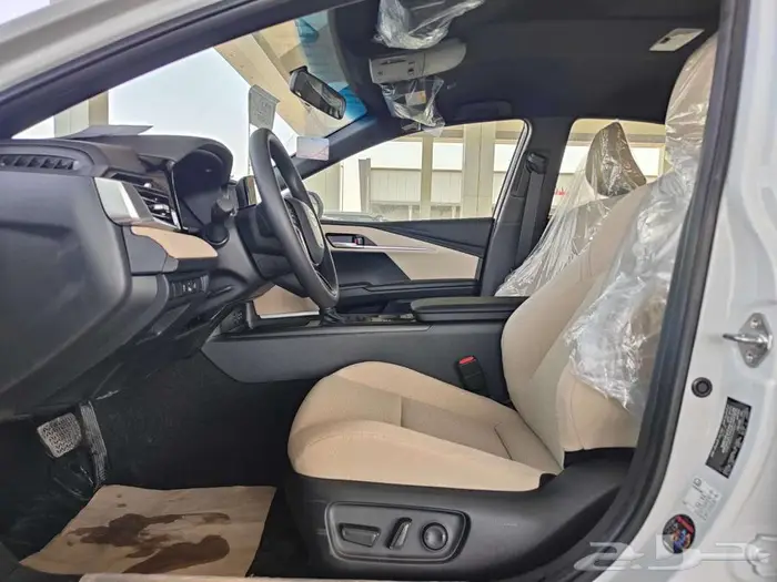 تويوتا كامري E بنزين 2025 سعودي 6