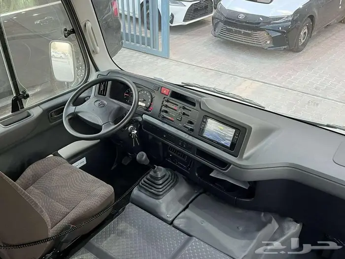 باص كوستر 23 راكب 2025 ديزل جير عادي (فطيم) كاش وتمويل 6