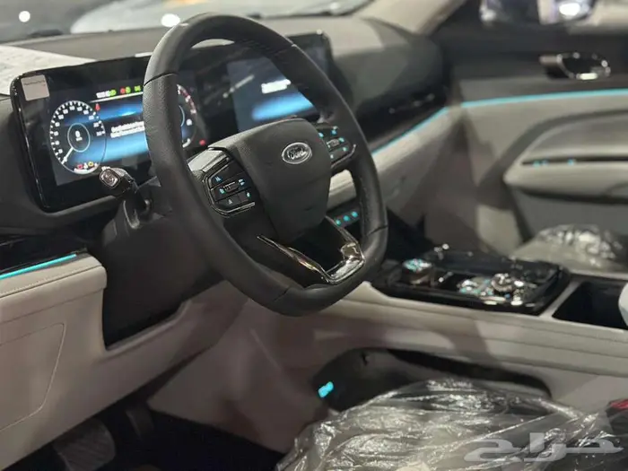 فورد تيرتورى تيتانيوم 2025 بسعر 113940 شامل ضريبه ولوحات 7