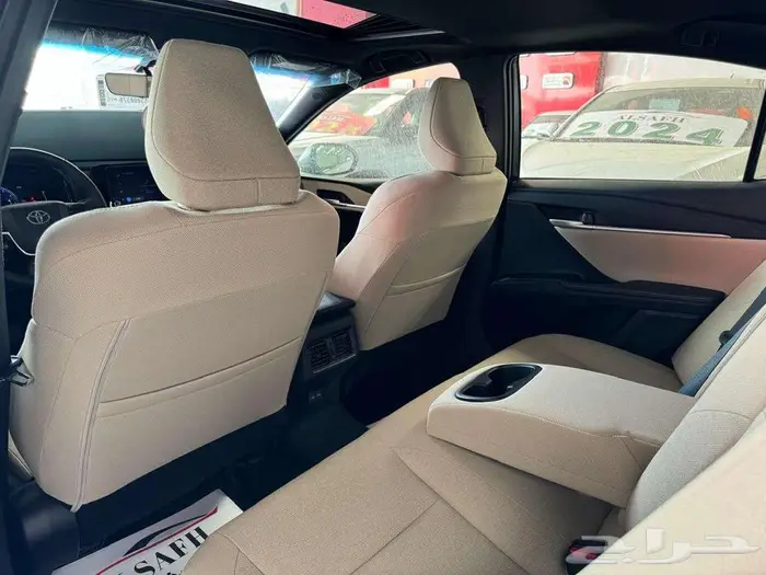 تويوتا كامري LE نص فل بنزين موديل 2025 7