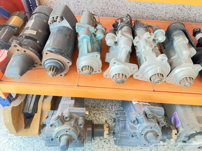 Crane Spare Parts   جميع أنواع قطع غيار الرافعات متوفرة 12