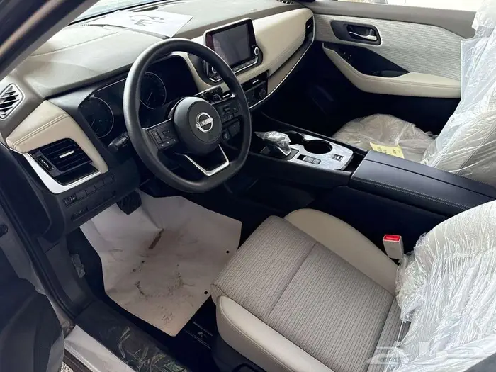 نيسان اكستريل5 مقاعد دفع امامي 2.5 2025 كاش او تقسيط. 8