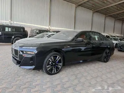 بي ام دبليو 735i موديل 2026 اسود رمادي خليجي index