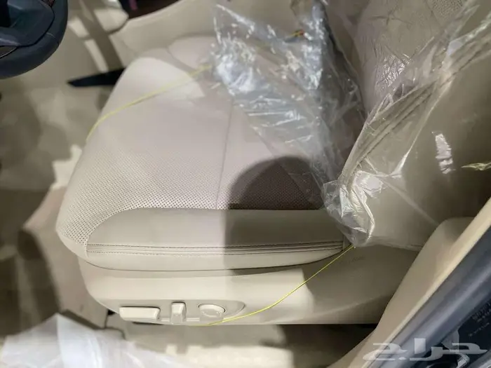 جي اكس ار L4 بريمي بنزين 2025 اللون ابيض 24