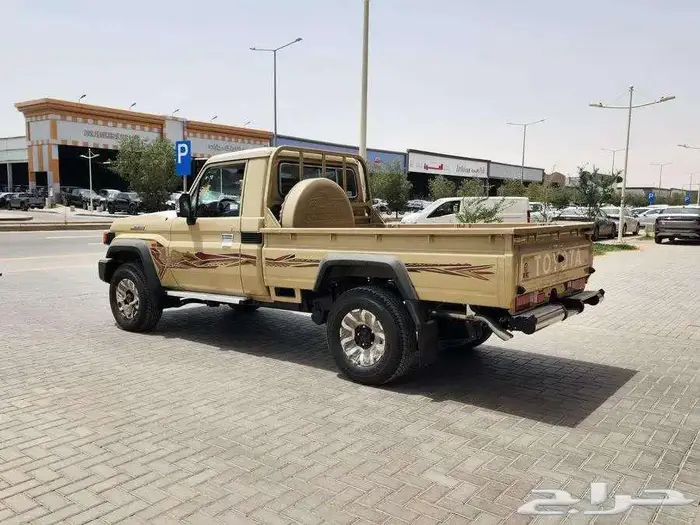 تويوتا شاص ديزل فل كامل تومتيك ونش رفرف 2025 سعودي 3