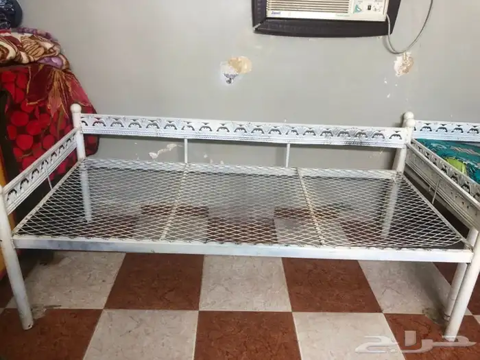 5 كراسي حديد 0