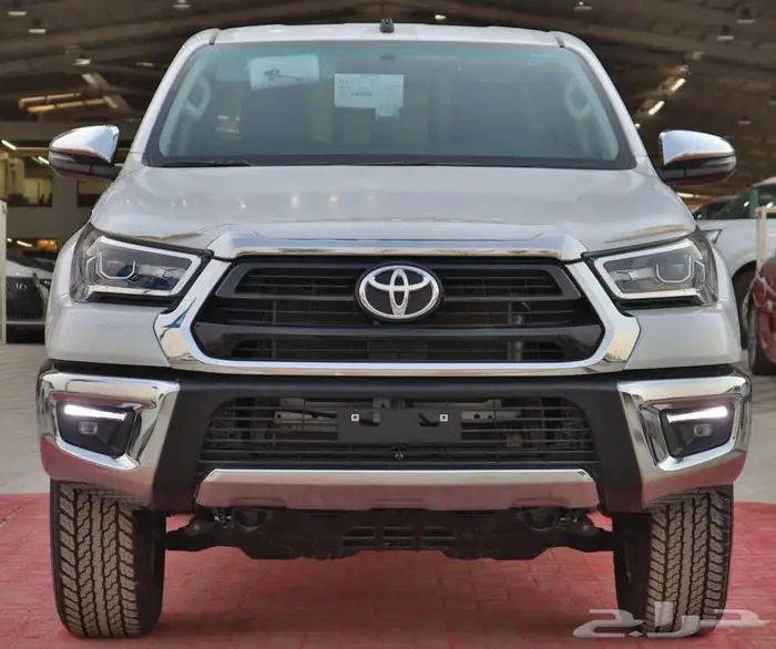 هايلوكس غمارتين S-GLX 4 4 اوتوماتيك بنزين 2025 سعودي 9